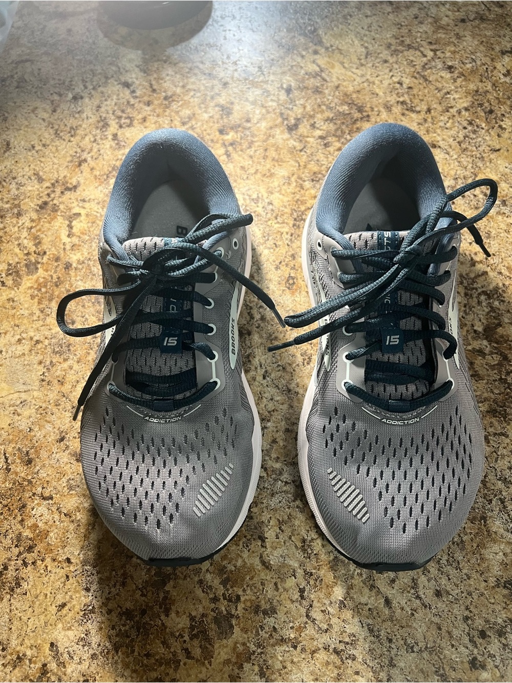 Brooks Addiction GTS 15 Running Shoes with Blue Accents. Size 8.5 extra wide 2E